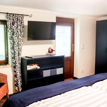 Waldsaumhuette Mit Ausblick Dom wakacyjny *